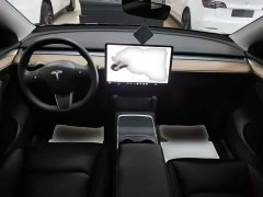 Tesla Model Y Standard Range RWD - ფოტო 10
