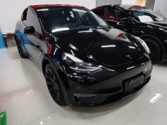 Tesla Model Y Standard Range RWD - ფოტო 4