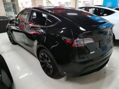 Tesla Model Y Standard Range RWD - ფოტო 5