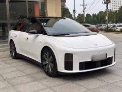 Li Auto i6 2025 Four-Wheel Drive Standard Edition - ფოტო 4