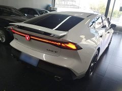 Changan UNI-V 1.5T Smart Navigation Edition - ფოტო 7