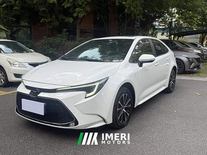 Toyota Corolla 2024 1.8L CVT Luxury - ავტომობილი ჩინეთიდან