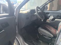 Wuling Yangguang 300km Comfort Passenger Van 75kW - ფოტო 12