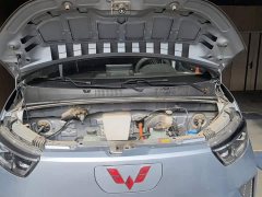 Wuling Yangguang 300km Comfort Passenger Van 75kW - ფოტო 16