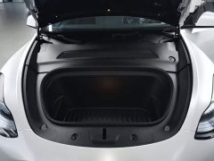 Tesla Model Y Rear-Wheel Drive - ფოტო 20