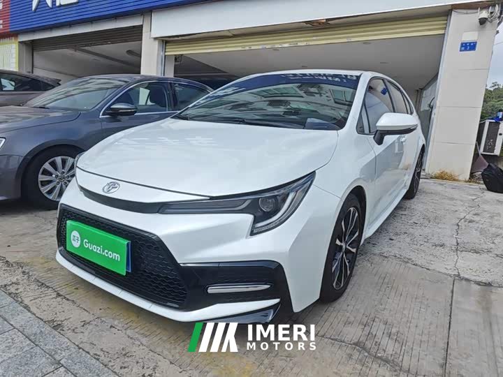 Toyota Corolla 1.8L CVT Sport - ავტომობილი ჩინეთიდან