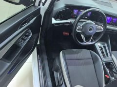 Volkswagen Golf 200TSI DSG - ფოტო 16