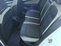 Volkswagen Golf 200TSI DSG - ფოტო 17