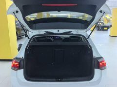 Volkswagen Golf 200TSI DSG - ფოტო 19