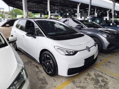 Volkswagen ID.3 Outstanding Edition - ფოტო 4
