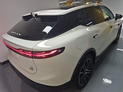 Voyah Lantu Zhiyin Four-Wheel Drive Qiankun Edition - ფოტო 7