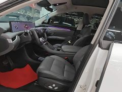 IM Motors Zhiji LS6 Lingxi Intelligent Driving Edition - ფოტო 15