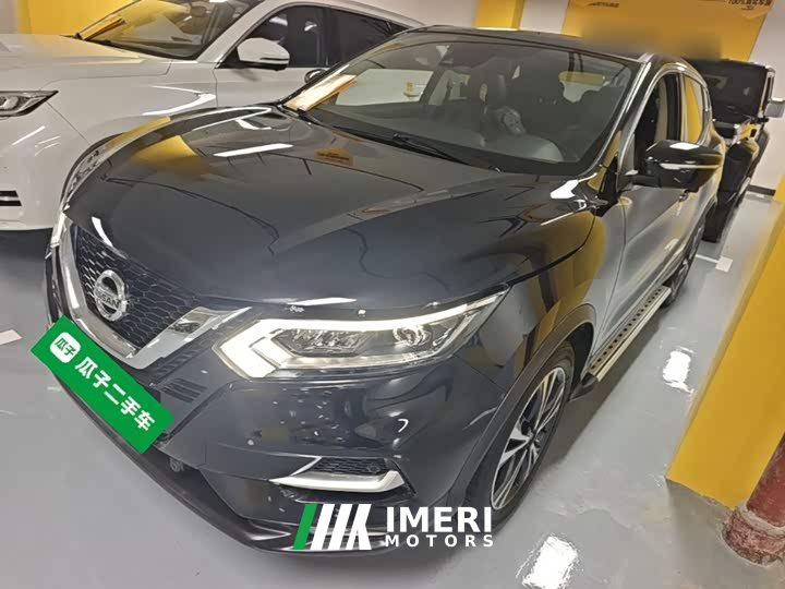 Nissan Qashqai 2.0L CVT Luxury - ავტომობილი ჩინეთიდან