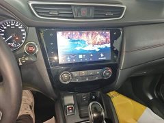 Nissan Qashqai 2.0L CVT Luxury - ფოტო 13