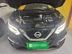 Nissan Qashqai 2.0L CVT Luxury - ფოტო 20