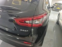 Nissan Qashqai 2.0L CVT Luxury - ფოტო 8