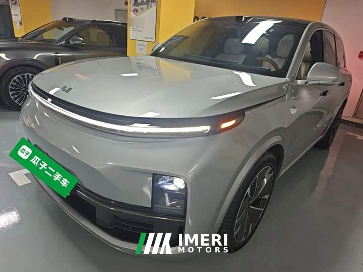 Li Auto L8 Ultra Smart Refresh Edition - ავტომობილი ჩინეთიდან