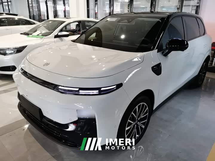 Leapmotor B10 510 Pleasure Edition - ავტომობილი ჩინეთიდან