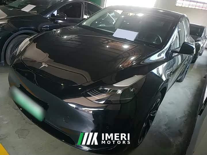 Tesla Model Y Facelift Rear-Wheel Drive