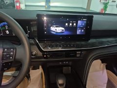 Toyota Camry Hybrid 2.0HE Elite - ფოტო 13