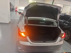 Toyota Camry Hybrid 2.0HE Elite - ფოტო 19