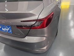 Toyota Camry Hybrid 2.0HE Elite - ფოტო 8