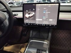 Tesla Model Y Rear-Wheel Drive - ფოტო 10