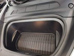 Tesla Model Y Rear-Wheel Drive - ფოტო 20