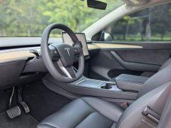 Tesla Model Y 2022 Facelift Rear-Wheel Drive - ფოტო 15