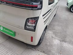 Wuling Air EV Qingkong Four-Seater Standard Edition - ფოტო 8