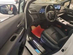 Toyota Sienna 2.5L Hybrid Platinum Edition - ფოტო 12