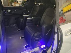 Toyota Sienna 2.5L Hybrid Platinum Edition - ფოტო 13