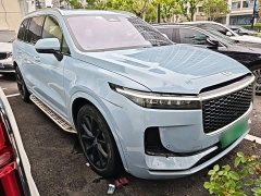 Li Auto ONE Extended Range 6-Seater - ფოტო 4