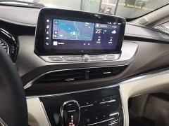 Buick GL8 Land Executive Cabin 652T Luxury - ფოტო 11