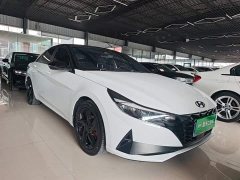 Hyundai Elantra 1.5L CVT 20th Anniversary Edition - ფოტო 3