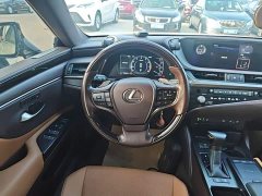 Lexus ES 2020 200 Luxury - ფოტო 11