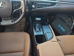 Lexus ES 2020 200 Luxury - ფოტო 14