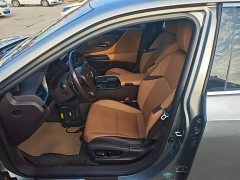 Lexus ES 2020 200 Luxury - ფოტო 15