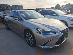 Lexus ES 2020 200 Luxury - ფოტო 4