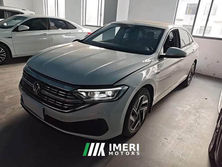 Volkswagen Sagitar 300TSI DSG Excellence Edition