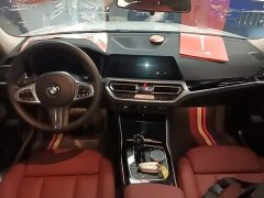 BMW 3 Series Facelift 320Li M Sport Package - ფოტო 10