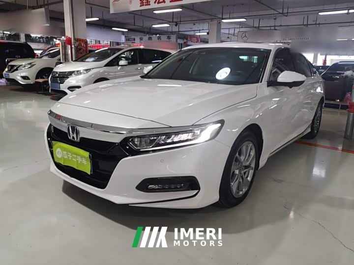 Honda Accord 2018 260TURBO Luxury China VI - ავტომობილი ჩინეთიდან