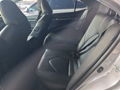 Toyota Camry 2021 2.0G Luxury - ფოტო 17