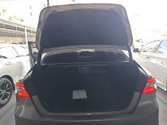 Toyota Camry 2021 2.0G Luxury - ფოტო 19