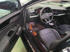 Volkswagen Passat 2022 330TSI Elite - ფოტო 16