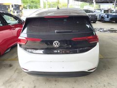 Volkswagen ID.3 Outstanding Edition - ფოტო 3