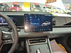 BYD Qin L DM-i 120KM Leading Edition - ფოტო 13