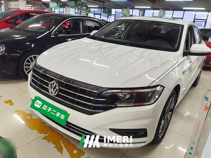 Volkswagen Sagitar 280TSI DSG Flying Edition