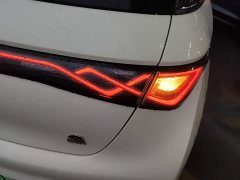 BYD Dolphin 2023 420km Fashion Edition - ფოტო 8