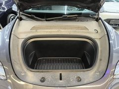 Tesla Model Y Rear-Wheel Drive - ფოტო 16